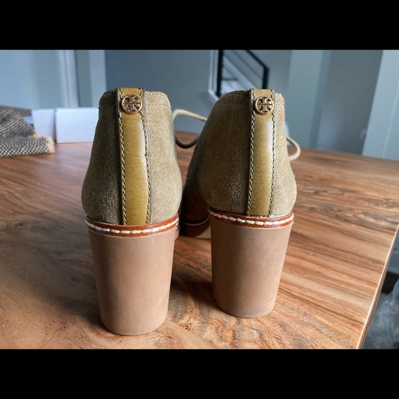 Tory Burch booties, size 5 - Picture 2 of 5